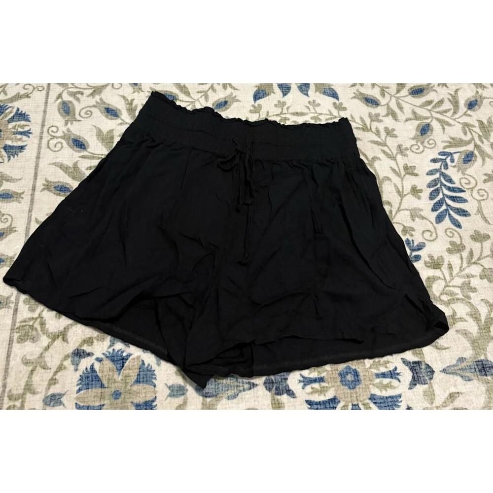 Abercrombie & Fitch Women’s Black Casual Shorts‎ Size M Elastic Waist
